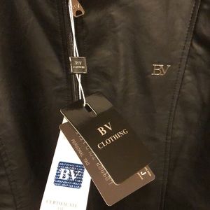 NWT Men’s BV Black Italian leather jacket size L